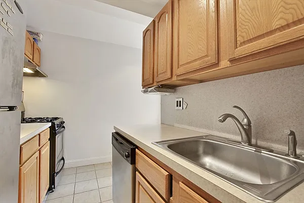 Sold by Citi Habitats | media 2