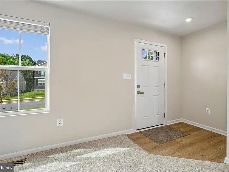 6415 Farrier Way — Photo 8