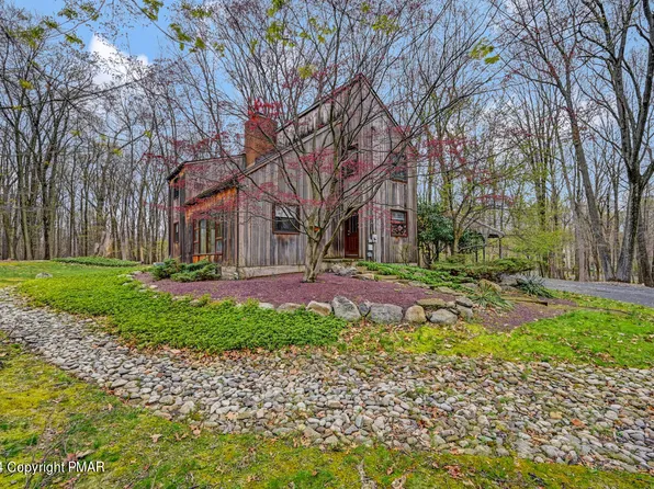 580 S 6th St, Bangor, PA 18013