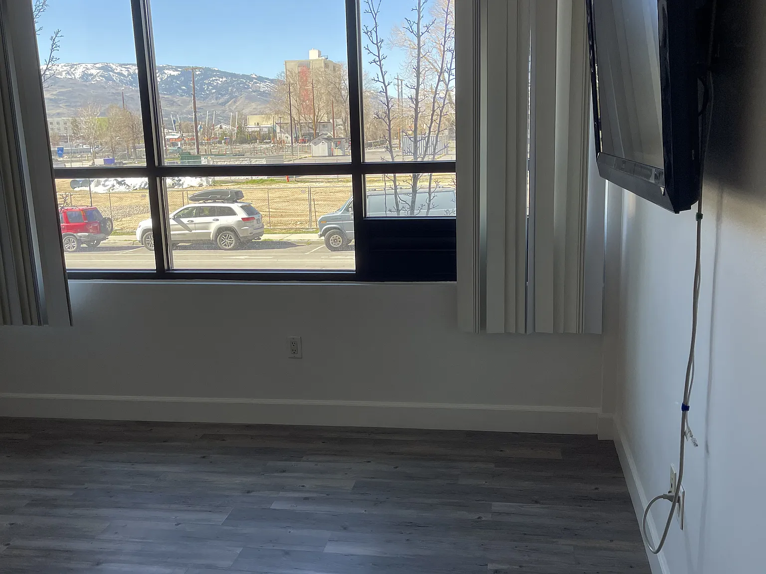 Studio, 287 sqft, $1,600 — Photo 3