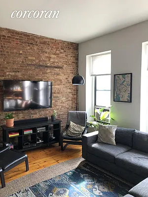 Rented by Corcoran | media 35