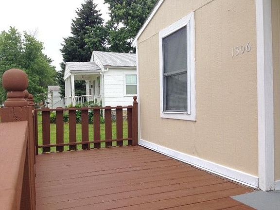 4th image of 1306 S 29th St