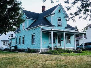 556 E Main Ave, Zeeland, MI 49464