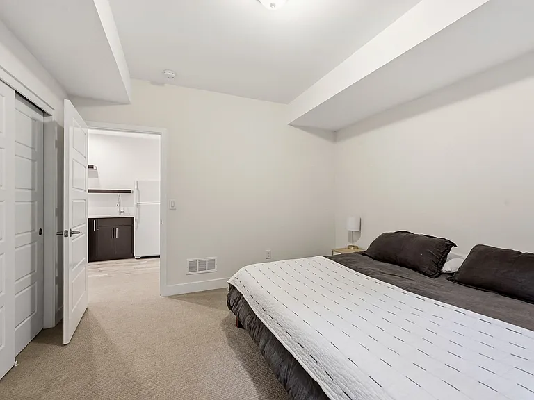3544 Beeler St — Photo 34