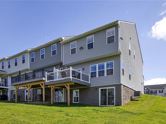 5th image of 7001 Wellington Ct