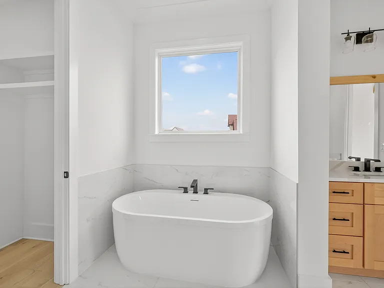 360 Rucker Rd — Photo 176