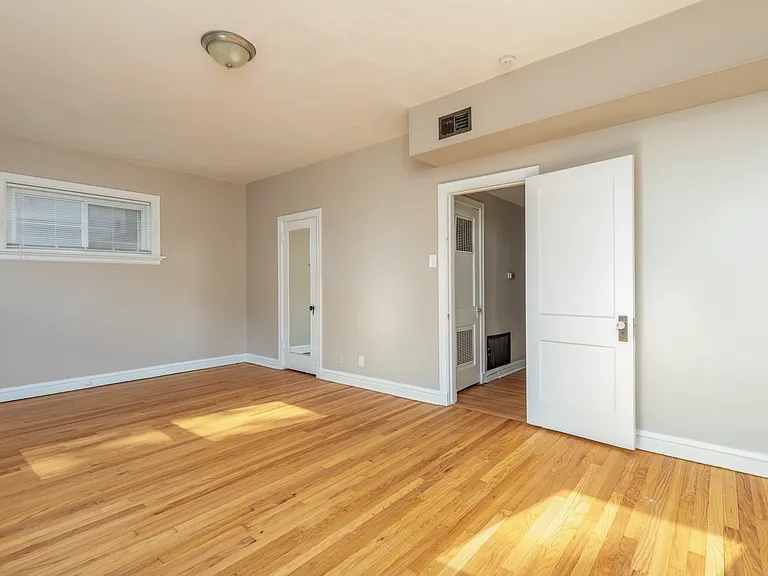 7542 Byron Pl #1 — Photo 20