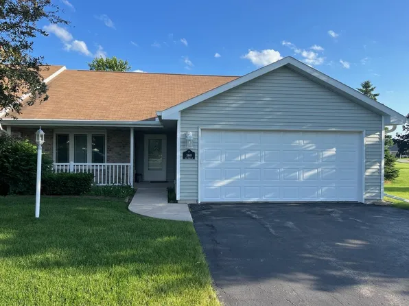 3160 Elk Ridge Dr Unit D, Oshkosh, WI 54904