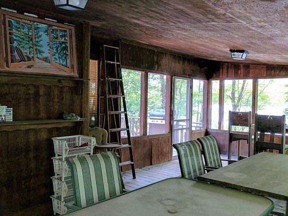 5th image of 62 Lake Dr W