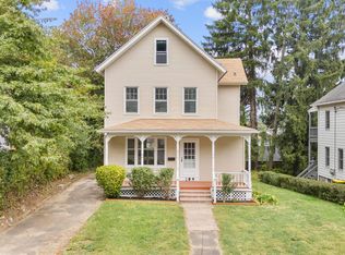 109 Division St, Ansonia, CT 06401