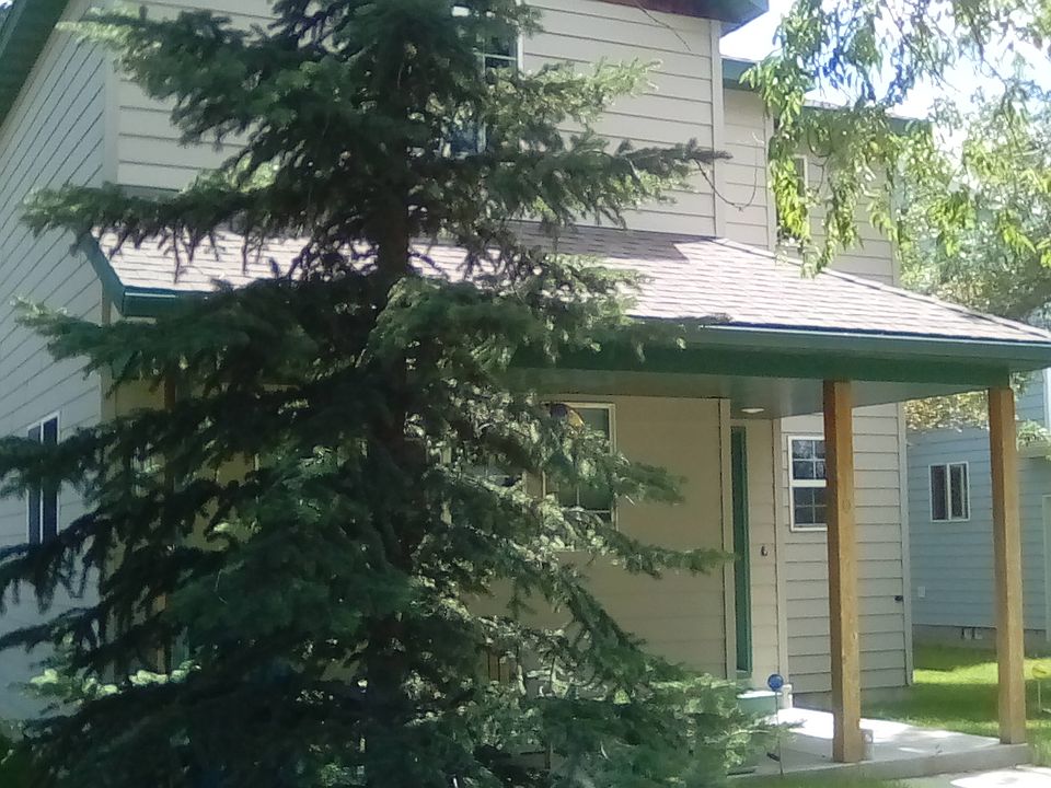 1st image of 210 N Kennedy St