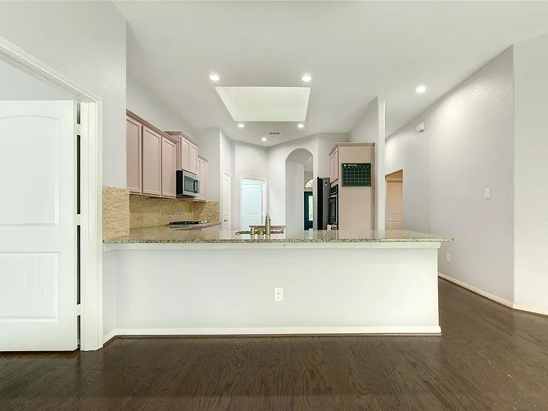 9802 Massanutten Ln — Photo 22
