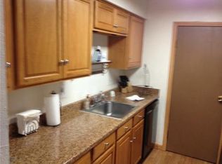 9331 W 48th Ter, Merriam, KS 66203