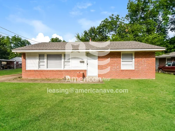 522 Capitol Parkway Ct, Montgomery, AL 36107