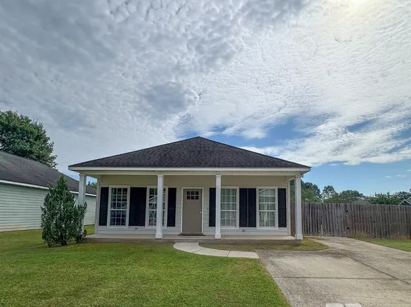 24037 Gemstone Dr, Loxley, AL 36551