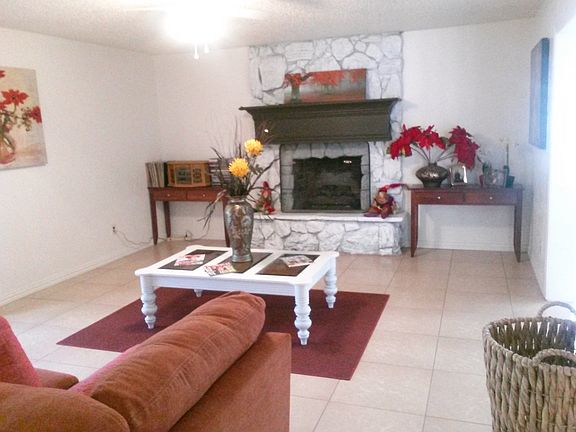 3rd image of 117 Jordan Dr