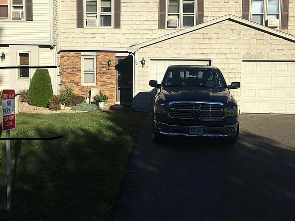 1st image of 27 Butternut Ln