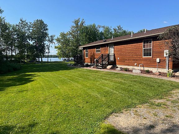 2nd image of 29569 Timberwolf Rd NE