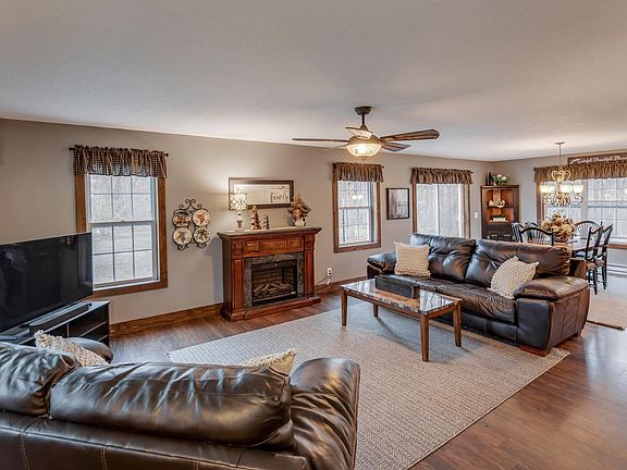 5th image of 5907 Crow Wing Lake Rd