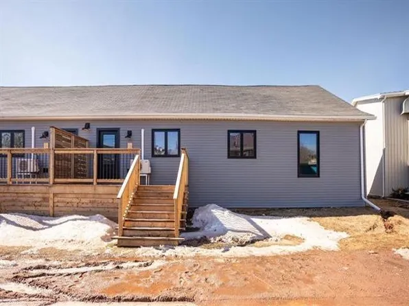 71 Woodleigh Dr #71B, Kensington, PE C0B 1M0