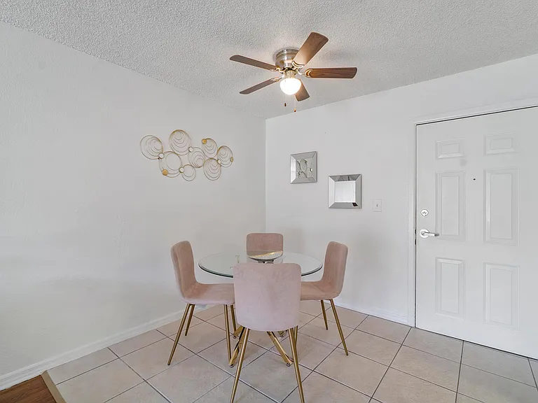 2 BEDROOM APARTMENT- DINING AREA