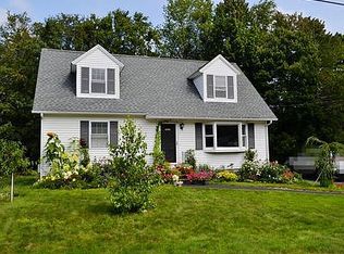 15 Ivy St, Manchester, NH 03102