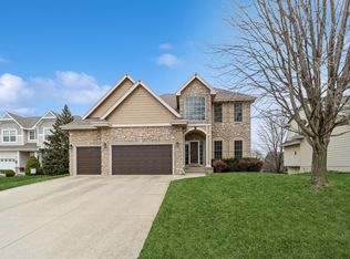 2811 148th St, Urbandale, IA 50323