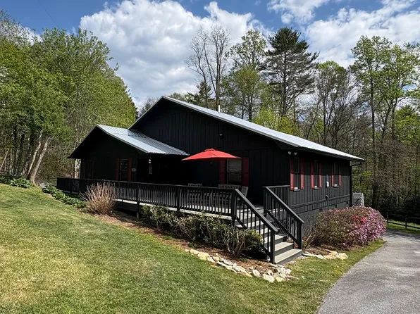 281 Marlett Rd, Cullowhee, NC 28723