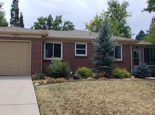 5544 E Utah Pl UNIT B, Denver, CO 80222