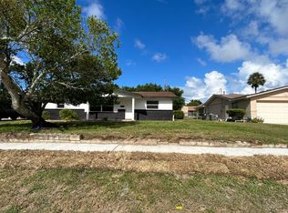1315 Laurel Dr, Daytona Beach, FL 32117