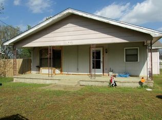 912 S Bassett St, Eastland, TX 76448