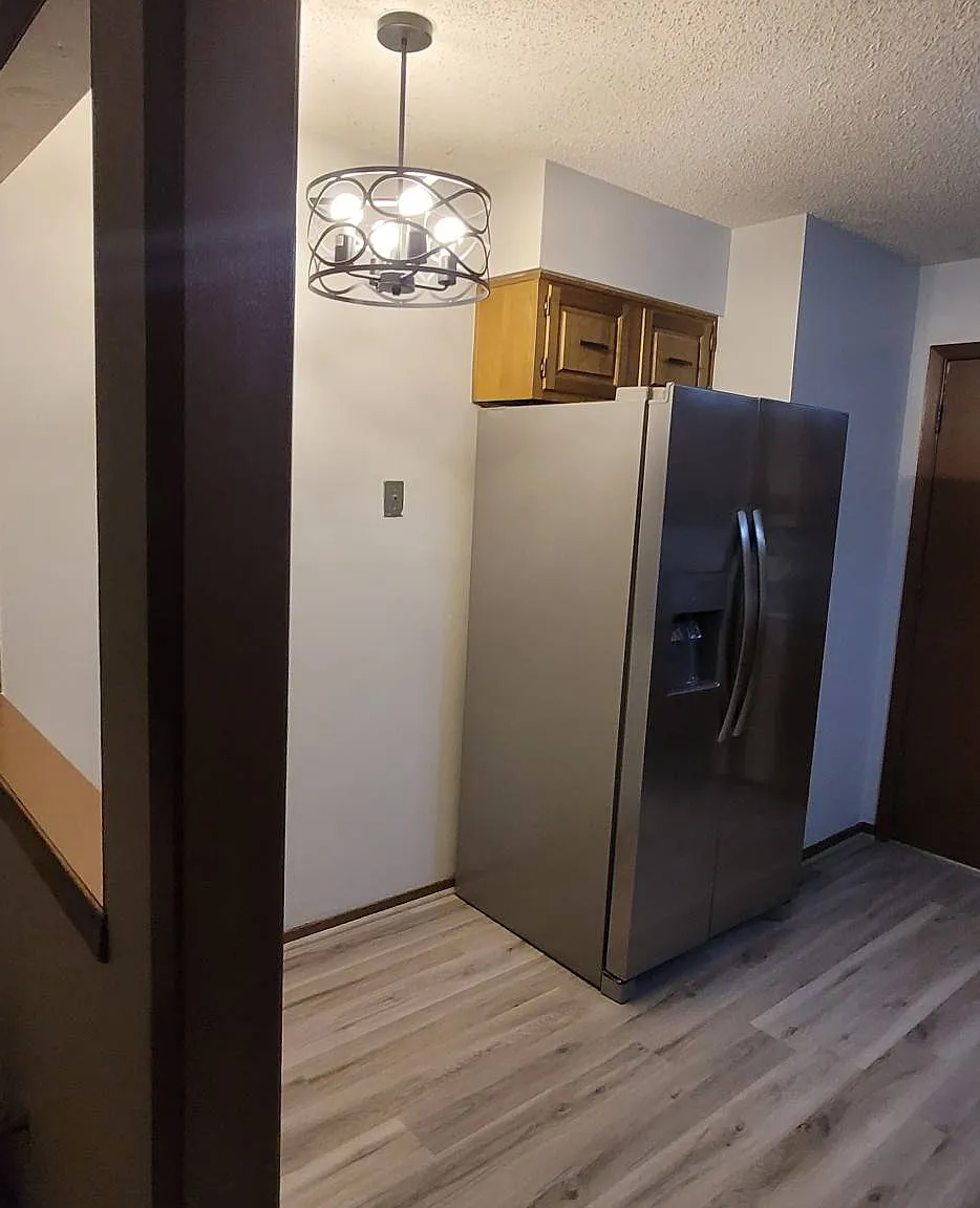 2141 South Lori Lane - 1 — Photo 3