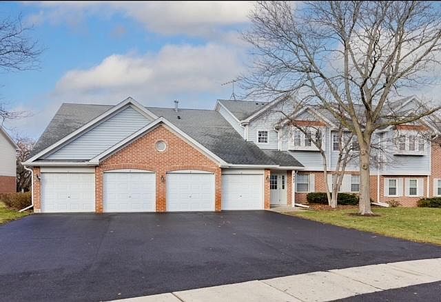 1st image of 2482 Charleston Dr