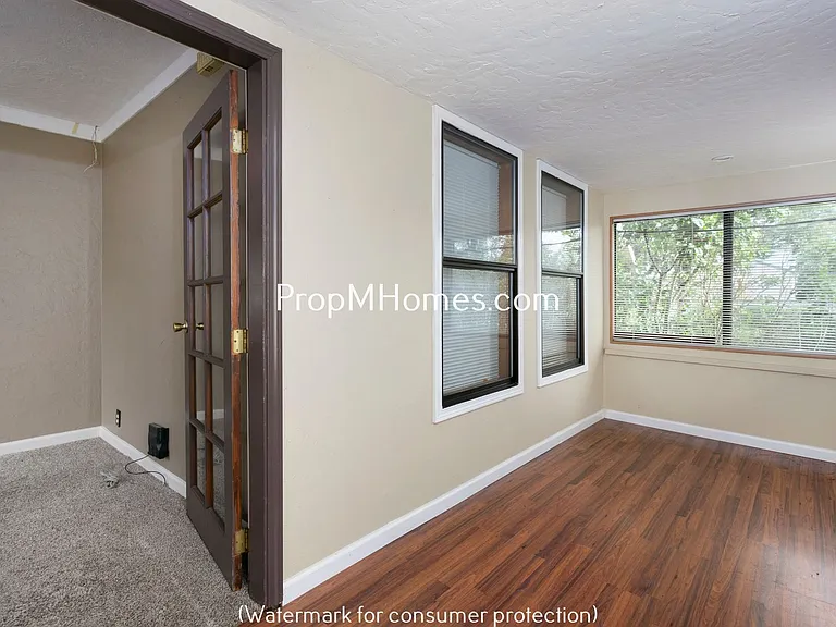 6721 SE 84th Ave — Photo 3