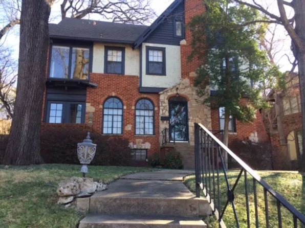 1554 E Swan Dr S, Tulsa, OK 74120