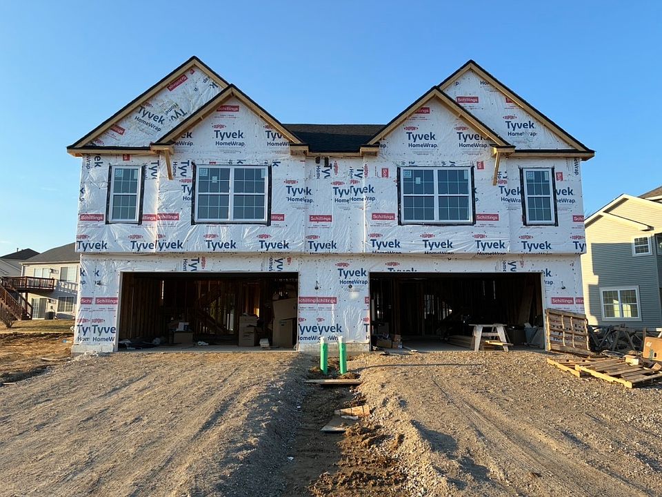 1st image of 931 Saddle Ridge Dr