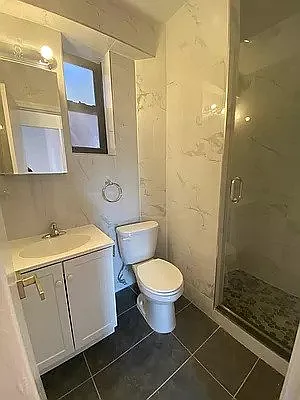 Rented by Dynamik Realty | media 19