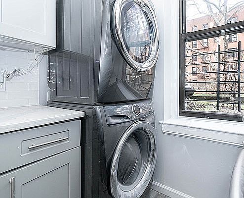 2nd image of 24-40 28th St #A