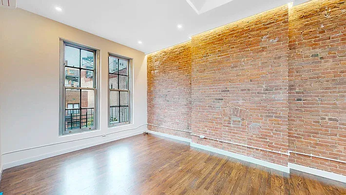 Rented by Brighton Management | media 2