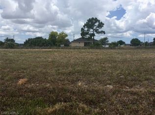 1322 NE 19th Pl, Cape Coral, FL 33909