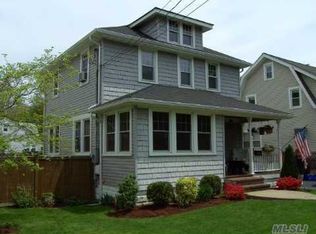 1885 Browning St, Baldwin, NY 11510