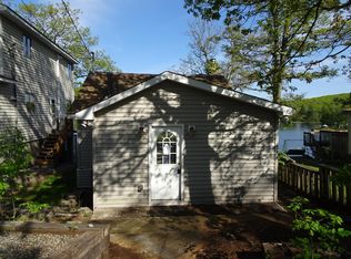 84 Witte Rd, Hewitt, NJ 07421