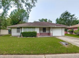 6822 Crosswell St, Houston, TX 77087