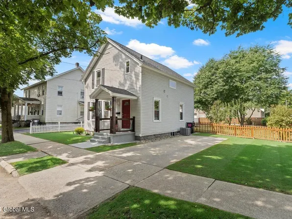 34 Mcdonald Street, Glens Falls, NY 12801