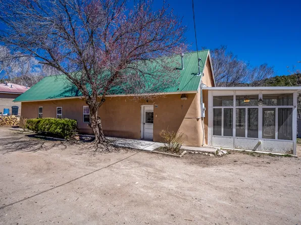 6C Camino Del Molino, Chimayo, NM 87522