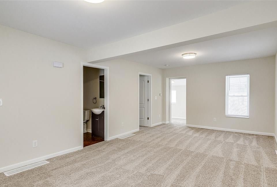 2365 Welch Rd, photo 3