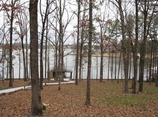 10 Southshore Ln, Conway, AR 72032