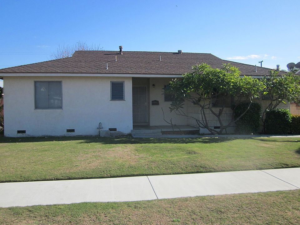 1st image of 12562 Woodland Ln