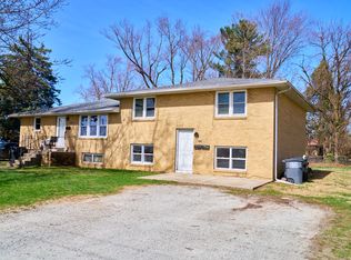 2224 E 10th St APT 2, Anderson, IN 46012