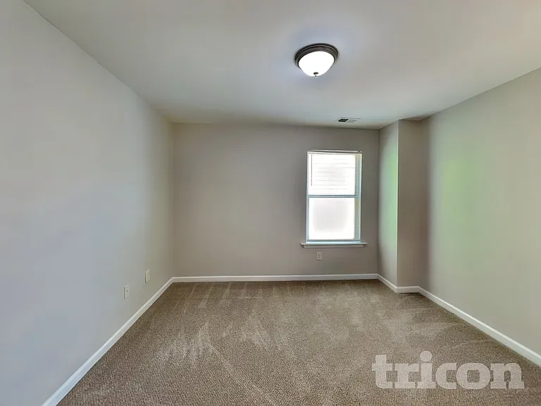 39 Wyndham Ct SE — Photo 13